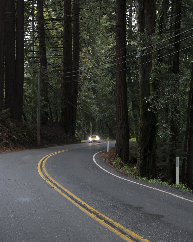 Christophorus - Porsche Magazin 5/16  Hartmut Esslinger and his two Porsche 911 Carrera S Cabriolet in Northern California and Southern Germany 2016