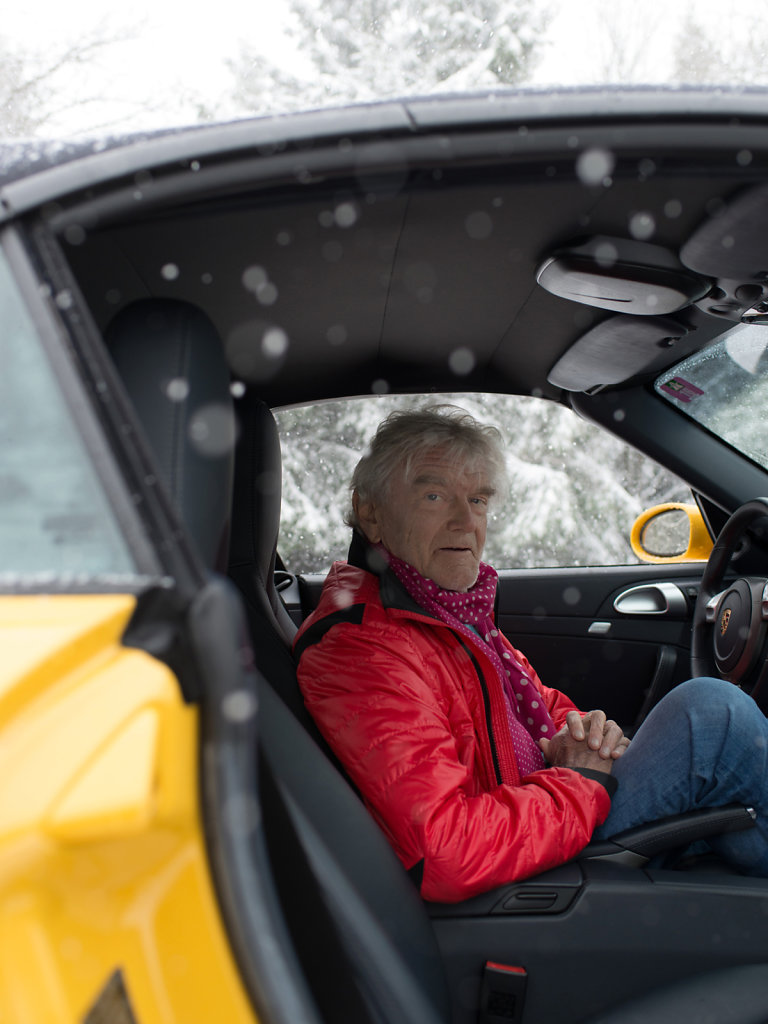 Christophorus - Porsche Magazin 5/16  Hartmut Esslinger and his two Porsche 911 Carrera S Cabriolet in Northern California and Southern Germany 2016